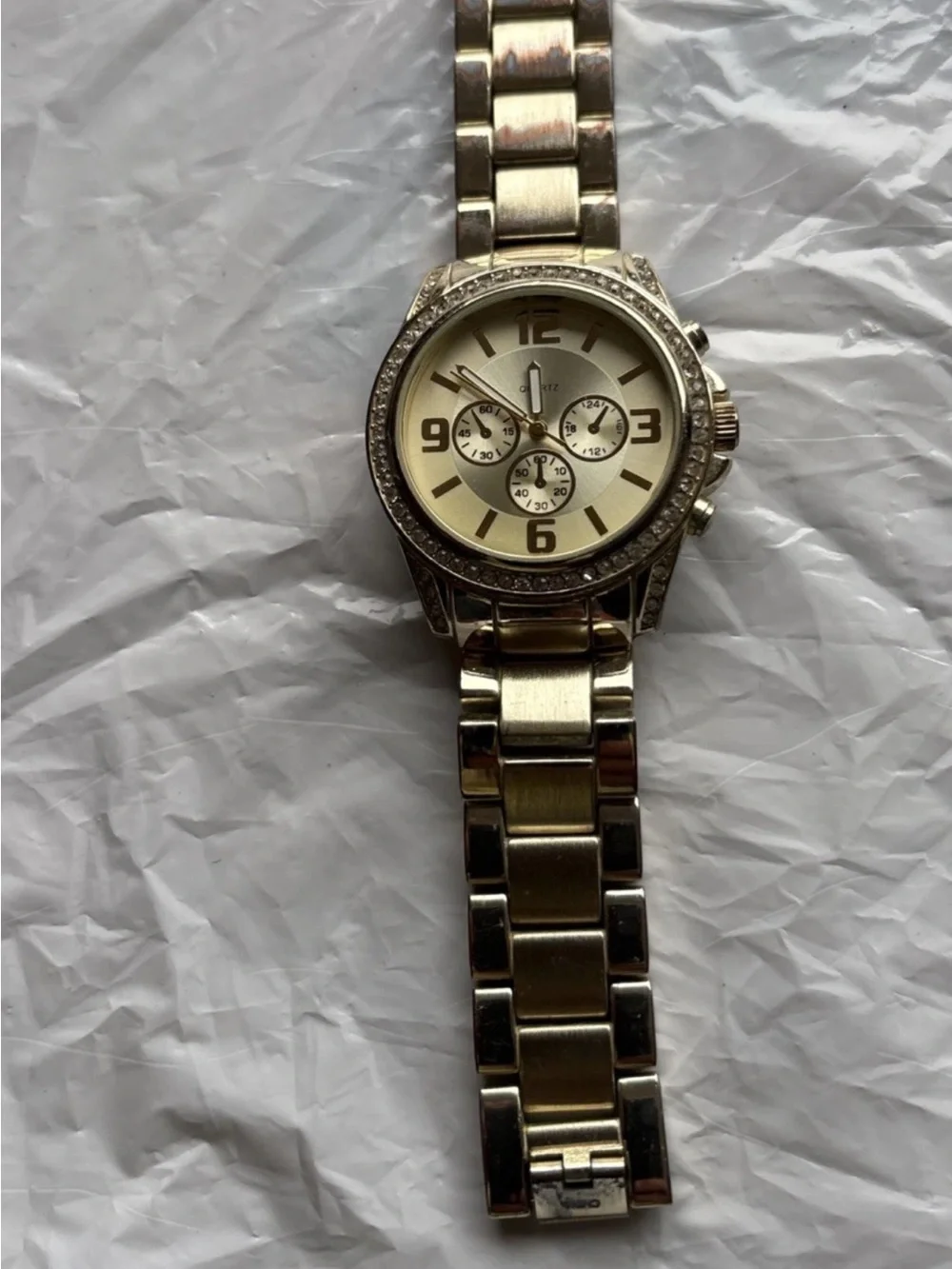Men's Gold-Tone Chronograph Bracelet Watch with Cream Dial-Encrusted-New Battery